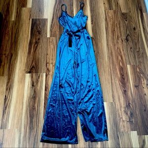 forever 21 emerald green velvet pantsuit with belt